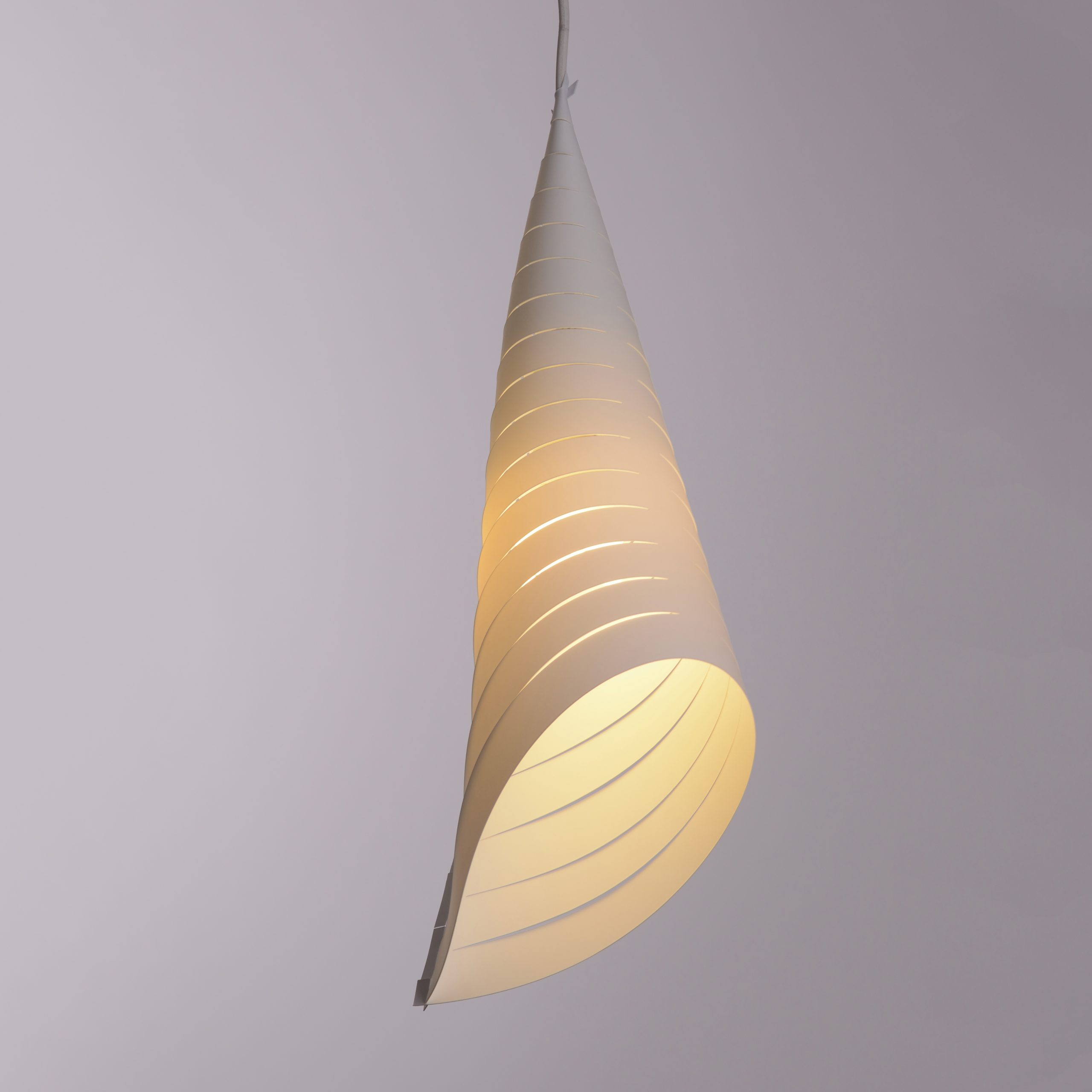 HANGING LAMP / LILY LAMP – LILIO